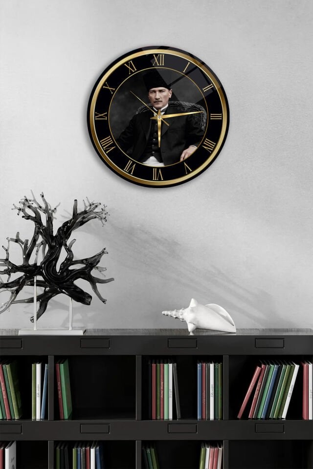 KIRILMAZ CAM DUVAR SAATİ, HEM TABLO HEM SAAT KALPAKLI ATATÜRK ÖZEL TASARIM EV OFİS HEDİYESİ