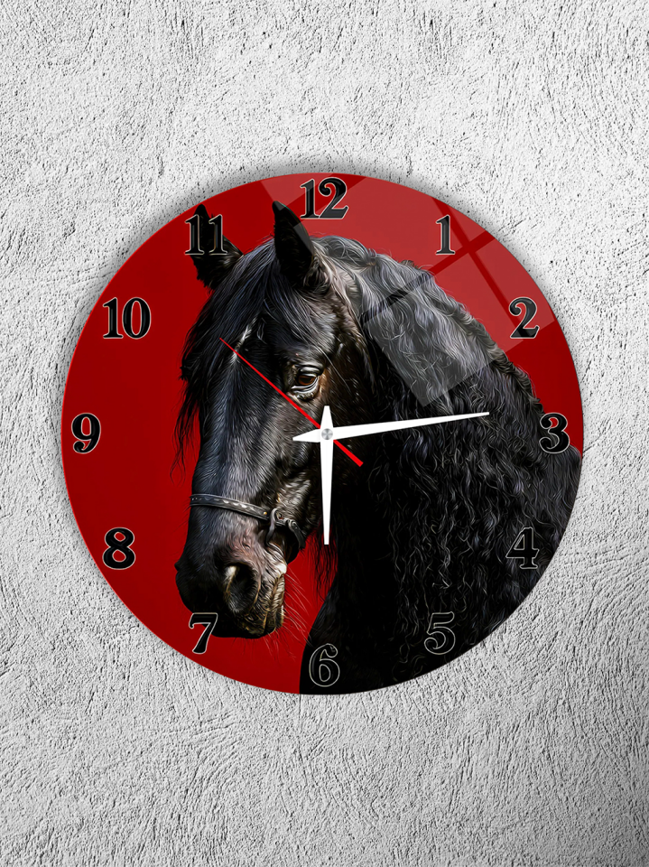 KIRILMAZ CAM DUVAR SAATİ, HEM TABLO HEM SAAT KIRMIZI ZEMİN SİYAH AT PORTRE TASARIMI EV OFİS HEDİYESİ