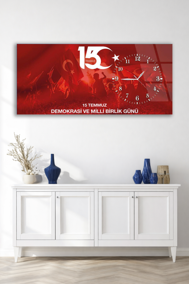 KIRILMAZ CAM DUVAR SAATİ , HEM TABLO HEM SAAT 15 TEMMUZ DEMOKRASİ VE MİLLİ BİRLİK TEMALI CAM SAAT
