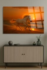 GÜNBATIMINDA SAHİLDE KOŞAN SİYAH AT KIRILMAZ CAM TABLO LÜKS MODERN TABLO EV HEDİYESİ