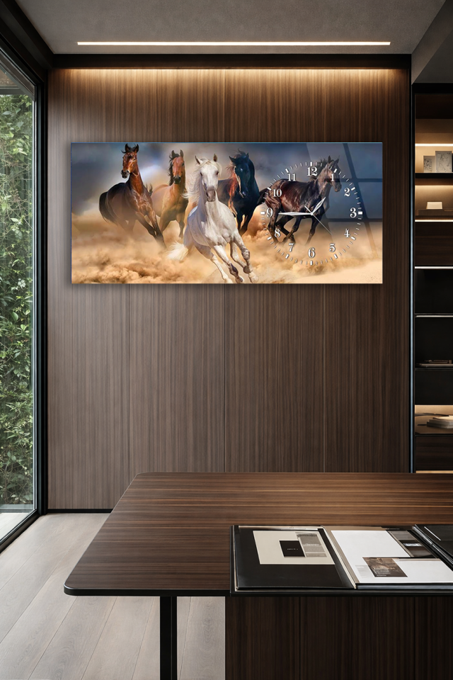 KIRILMAZ CAM DUVAR SAATİ , HEM TABLO HEM SAAT KOŞAN ATLAR DOĞA VE ÖZGÜRLÜK TEMALI EV OFİS HEDİYESİ