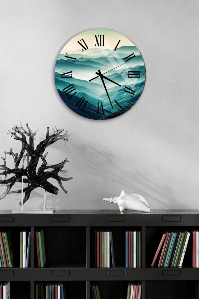 KIRILMAZ CAM DUVAR SAATİ, HEM TABLO HEM SAAT YEŞİL DAĞ MANZARALI ROMEN RAKAMLI EV OFİS HEDİYESİ