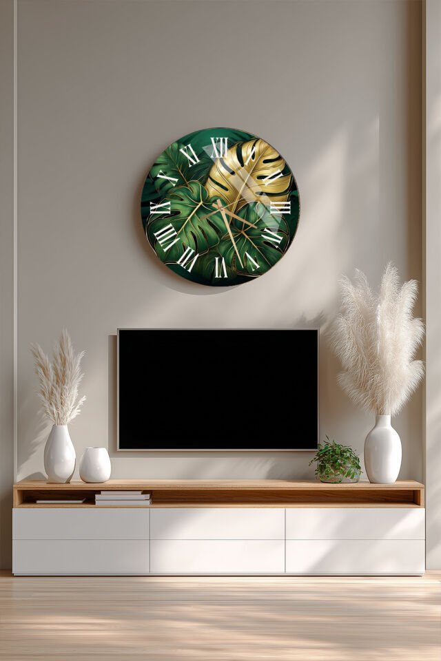 KIRILMAZ CAM DUVAR SAATİ, HEM TABLO HEM SAAT YEŞİL MONSTERA YAPRAK ALTIN DETAY ROMEN RAKAM EV OFİS HEDİYESİ