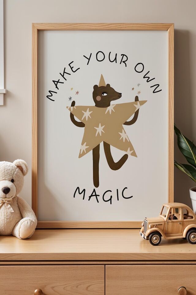 DOĞAL AHŞAP - Make Your Own Magic Yazılı Çocuk Odası Ahşap Çerçeveli Duvar Tablosu