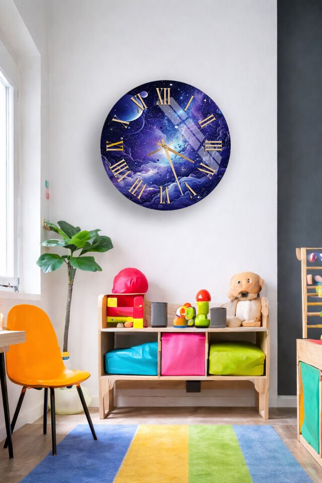 KIRILMAZ CAM DUVAR SAATİ, HEM TABLO HEM SAAT GALAKSİ VE GEZEGEN DESENLİ ALTIN ROMEN RAKAM EV OFİS HEDİYESİ